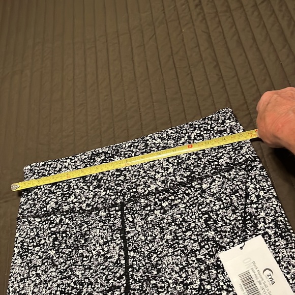 Zyia Soft’n Snug mid rise leggings - Picture 5 of 11